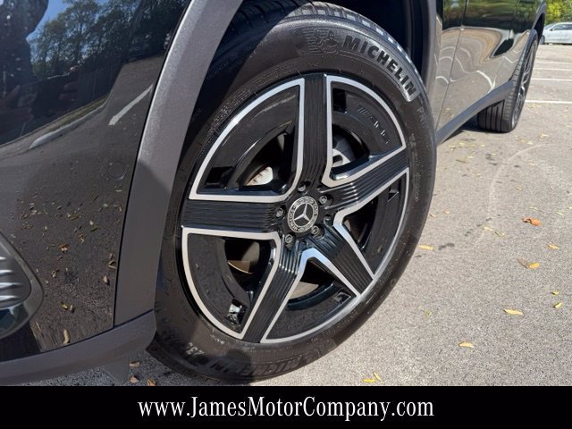 Certified 2026 Mercedes-Benz GLC 300 4MATIC image 4