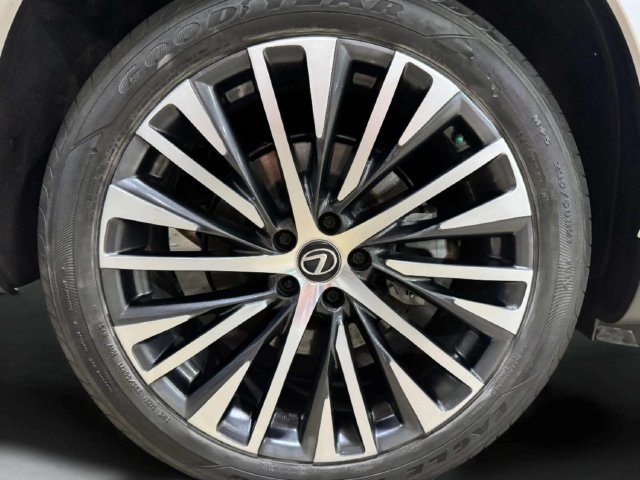 Used 2023 Lexus RX 350 Premium Plus w/ Cold Area Package AWD/4WD image 31