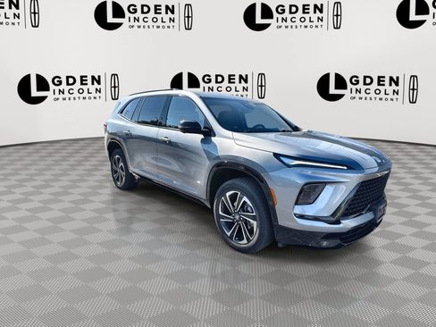 Used 2025 Buick Enclave Sport Touring w/ LPO, Floor Liner Package AWD/4WD image 2