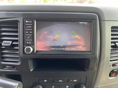 Used 2021 Nissan NV 2500 SV image 10