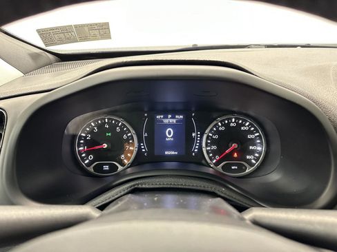 Used 2018 Jeep Renegade Altitude image 14
