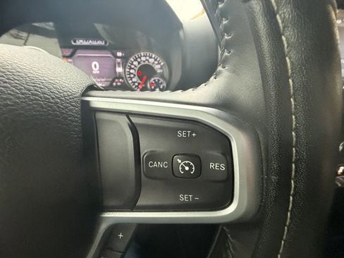 Used 2021 RAM 1500 Big Horn image 24