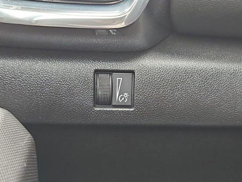 Certified 2024 GMC Canyon Elevation w/ Elevation Premium Package image 18