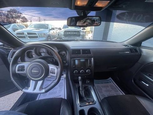Used 2014 Dodge Challenger SRT8 Core w/ Satin Vapor Edition image 26