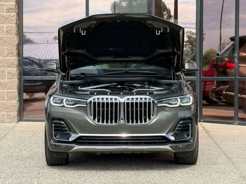 Used 2021 BMW X7 xDrive40i w/ Executive Package image 22