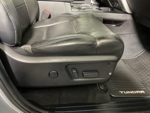 Used 2015 Toyota Tundra Platinum AWD/4WD image 36