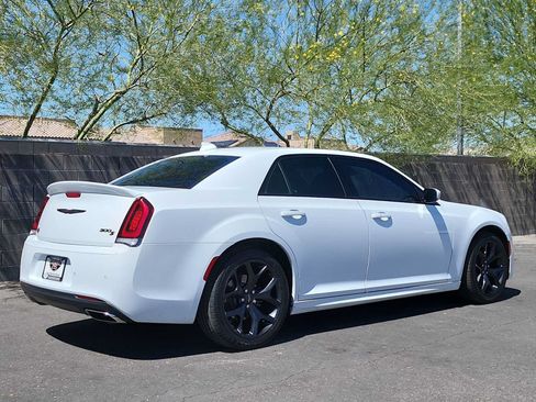Used 2021 Chrysler 300 S w/ S Model Appearance Package RWD image 2