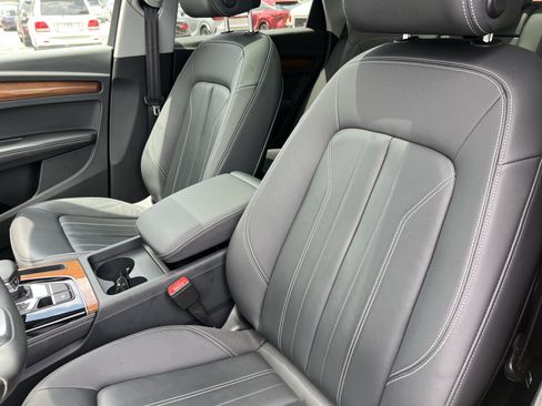 Certified 2023 Audi Q5 2.0T Premium Plus w/ Premium Plus Package AWD/4WD image 16
