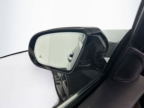 Used 2018 Mercedes-Benz E 300 image 16