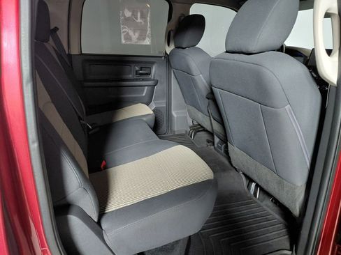 Used 2012 RAM 2500 ST w/ Chrome Appearance Group image 16