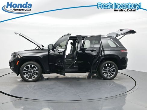 Used 2023 Jeep Grand Cherokee Overland AWD/4WD image 48