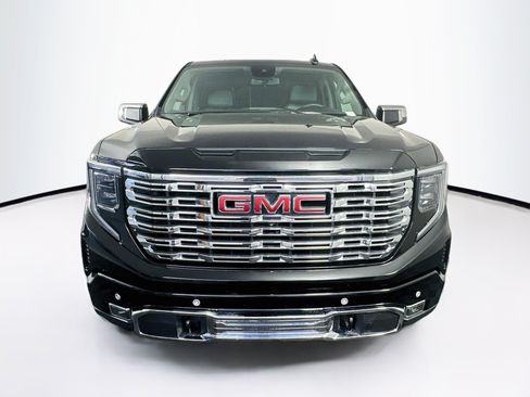 Used 2025 GMC Sierra 1500 Pro w/ Pro Value Package AWD/4WD image 2