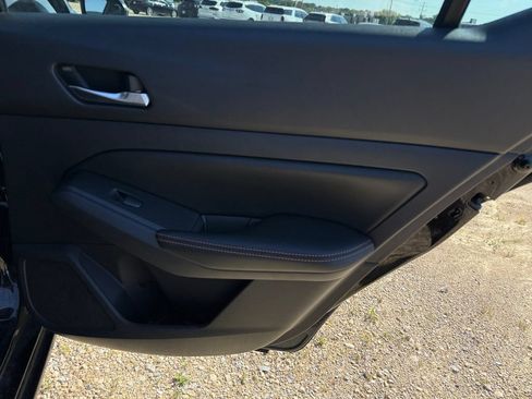 Used 2019 Nissan Altima 2.5 SR w/ SR Premium Package FWD image 40