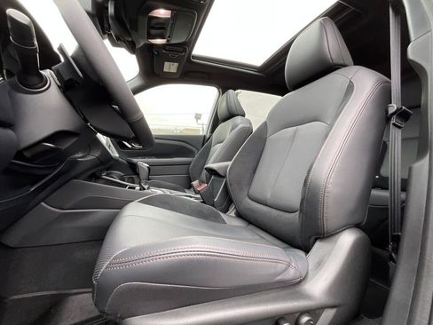 Certified 2025 Subaru Forester Touring AWD/4WD image 12