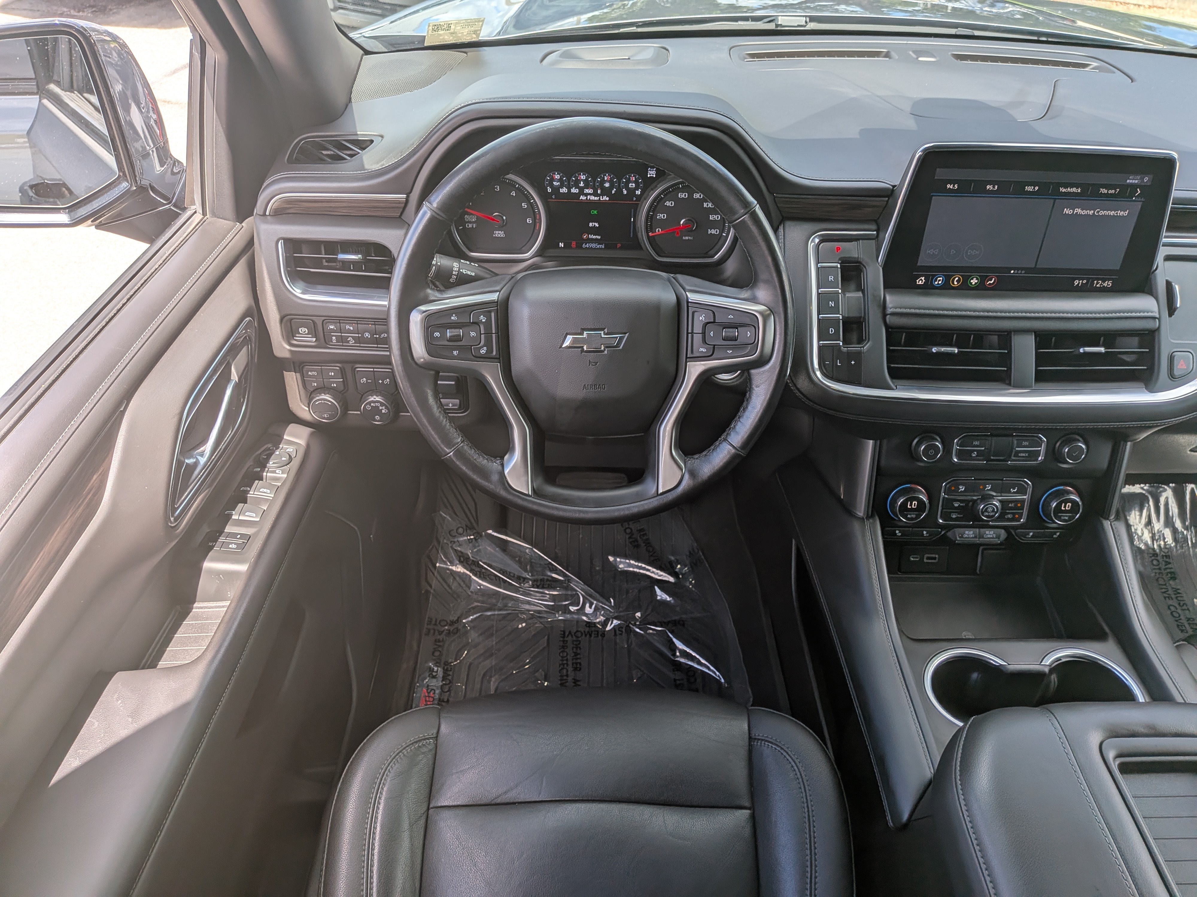 Used 2021 Chevrolet Tahoe Z71 w/ Z71 Off-Road Package AWD/4WD image 19