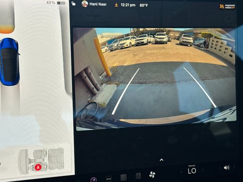 Used 2023 Tesla Model 3 Standard Range image 10