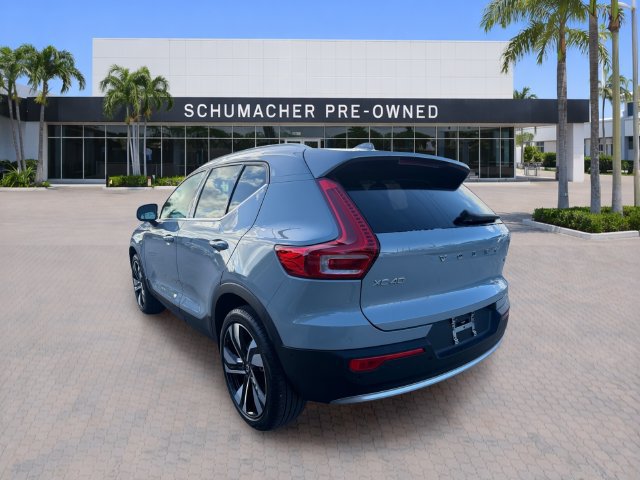 Certified 2025 Volvo XC40 B5 Ultra AWD/4WD image 5