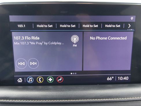 Used 2021 GMC Yukon XL SLT AWD/4WD image 32