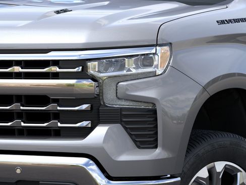 New 2026 Chevrolet Silverado 1500 LTZ w/ Technology Package AWD/4WD image 10