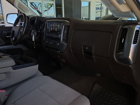 Used 2017 Chevrolet Silverado 1500 LT w/ Texas Edition image 26
