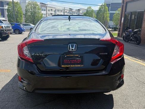 Used 2016 Honda Civic Touring image 17