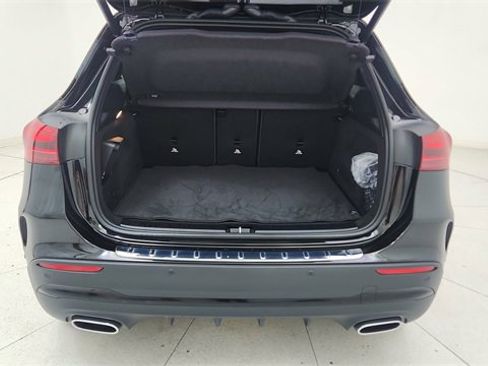 Used 2025 Mercedes-Benz GLA 250 4MATIC image 14