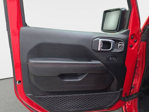 Used 2023 Jeep Gladiator Rubicon w/ LED Lighting Group AWD/4WD image 30