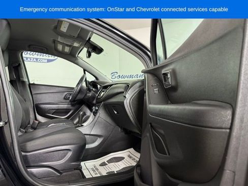 Used 2019 Chevrolet Trax LS image 15