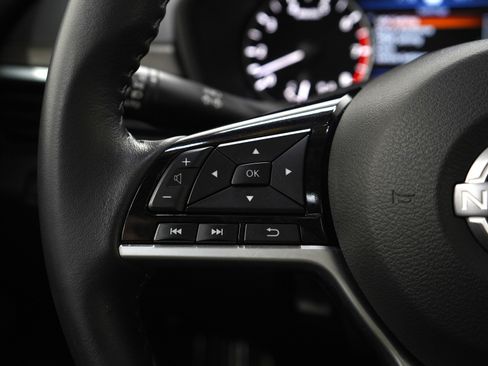 Used 2023 Nissan Altima 2.5 SV w/ SV Premium Package image 23