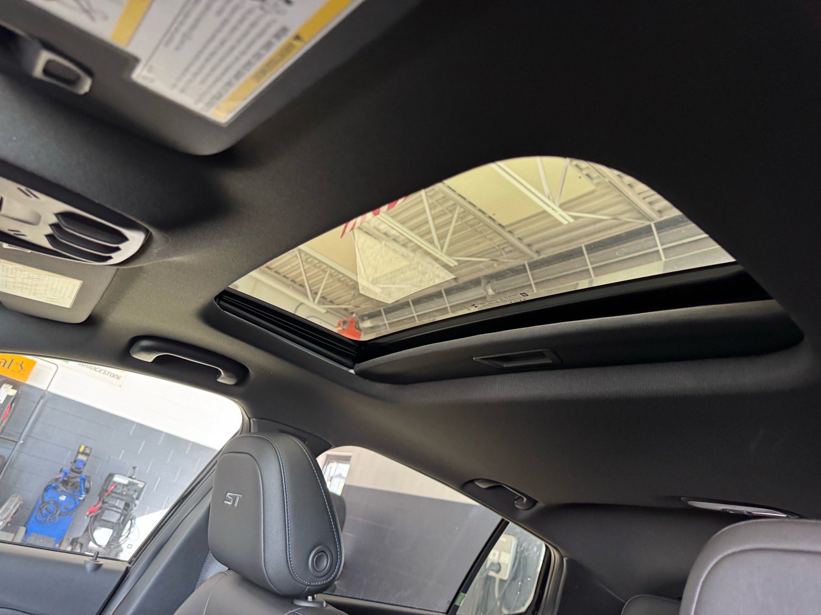 New 2026 Buick Envista Sport Touring w/ Convenience I Package FWD image 19