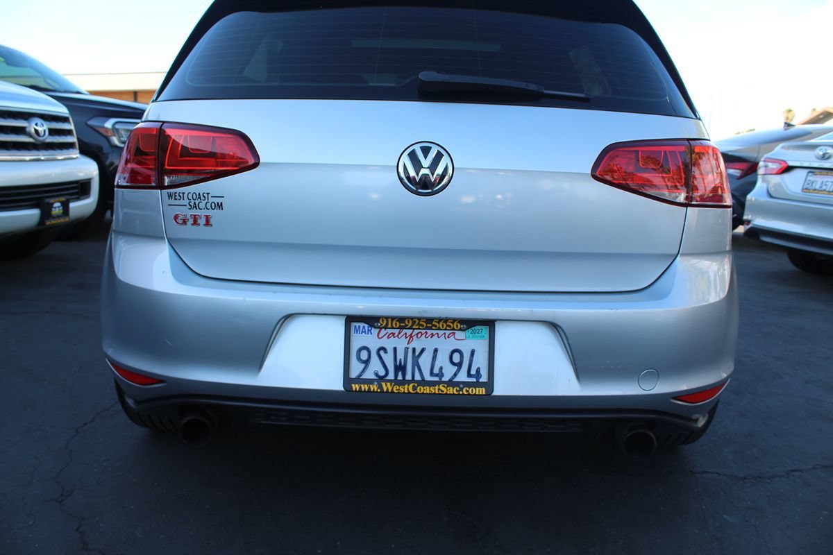 Used 2016 Volkswagen GTI S FWD image 15