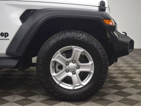 Used 2023 Jeep Wrangler Unlimited Sport AWD/4WD image 27