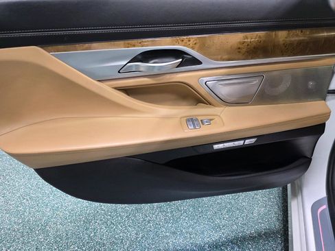 Used 2017 BMW 740i xDrive 740i xDrive Sedan image 20