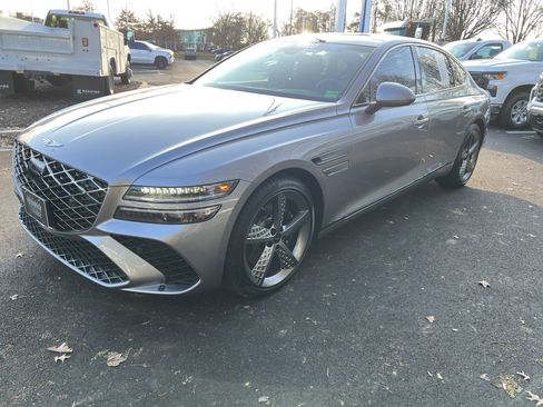 Used 2025 Genesis G80 2.5T Sport Prestige image 7