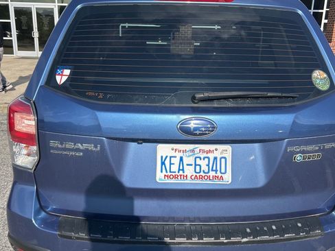 Used 2018 Subaru Forester 2.5i w/ Alloy Wheel Package AWD/4WD image 14