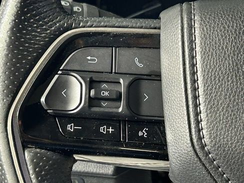 Used 2023 Toyota Tundra SR5 w/ SR5 Premium Package AWD/4WD image 27