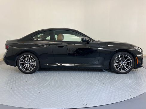 Used 2024 BMW 230i Coupe w/ Convenience Package image 7