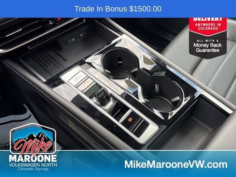 Certified 2025 Volkswagen Atlas SEL image 25