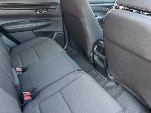 Used 2025 Honda CR-V LX image 29