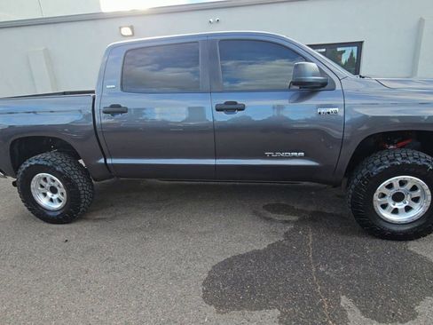 Used 2020 Toyota Tundra SR5 image 9