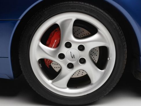 Used 1996 Porsche 911 image 3