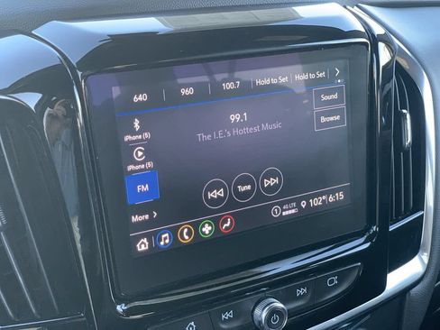 Certified 2023 Chevrolet Traverse LT w/ Midnight/Sport Edition AWD/4WD image 11