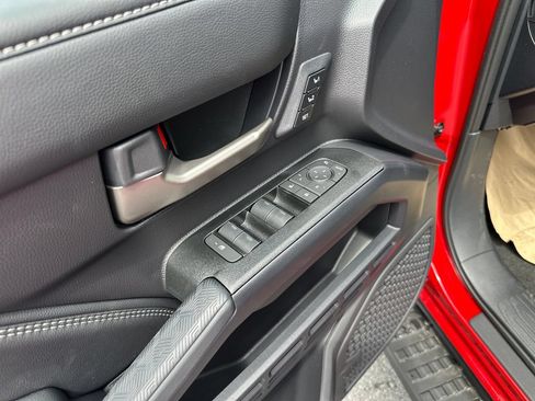 Used 2026 Toyota 4Runner Limited AWD/4WD image 15