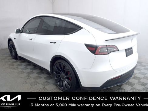 Used 2022 Tesla Model Y Performance image 7