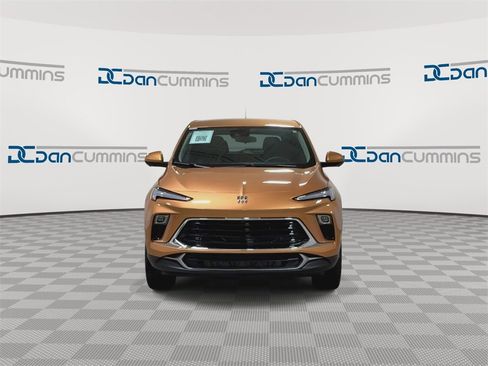 Used 2024 Buick Encore GX Preferred w/ Advanced Technology Package image 4