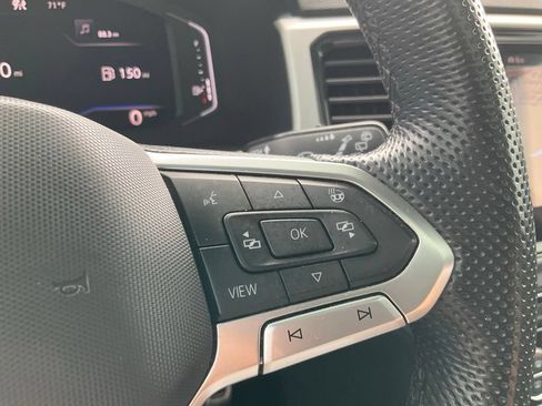 Used 2022 Volkswagen Atlas Cross Sport SEL R-Line AWD/4WD image 6