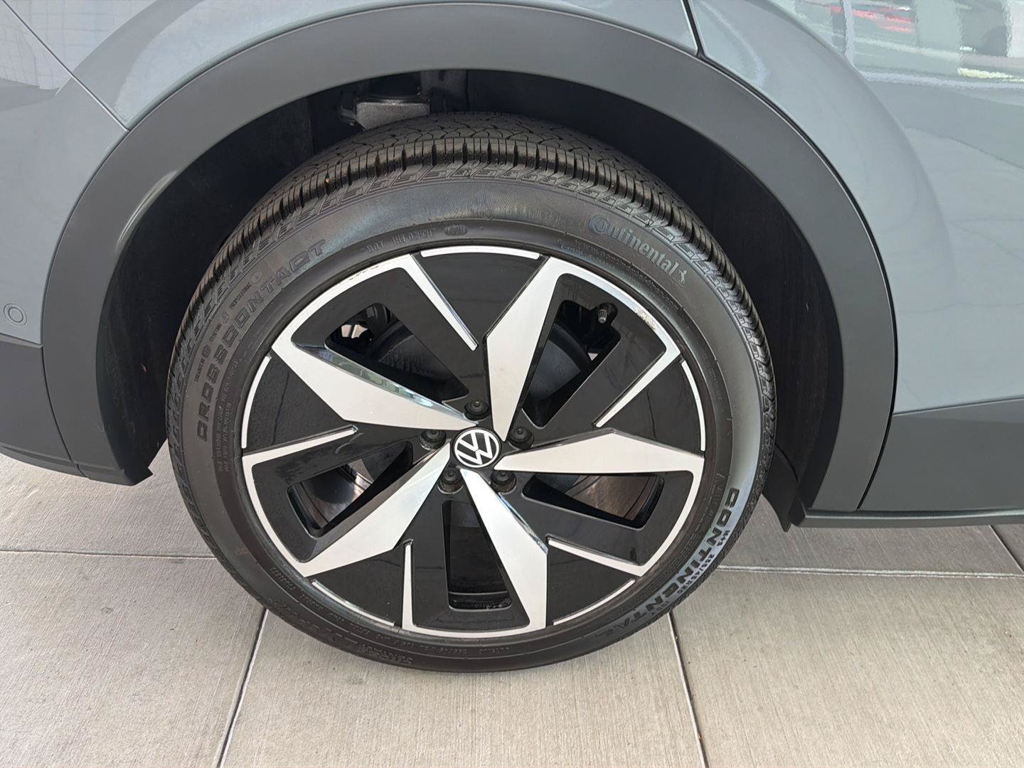 Used 2023 Volkswagen ID.4 Pro S RWD image 11