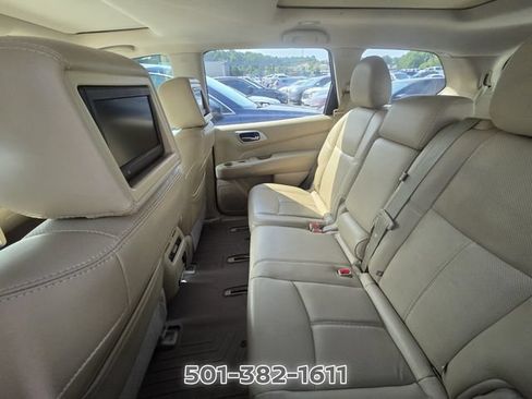 Used 2014 Nissan Pathfinder Platinum w/ Platinum Premium Package FWD image 8
