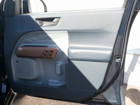 Used 2022 Ford Maverick Lariat w/ Lariat Luxury Package image 30