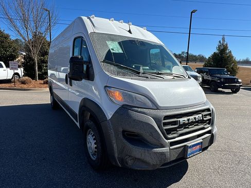 Used 2025 RAM ProMaster 2500 image 5